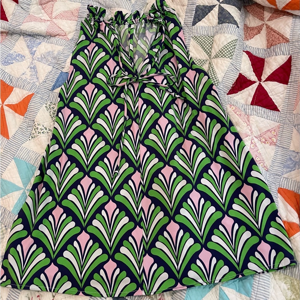 Lilly Pulitzer Sleeveless Top (no size listed, but it fits like a Medium)